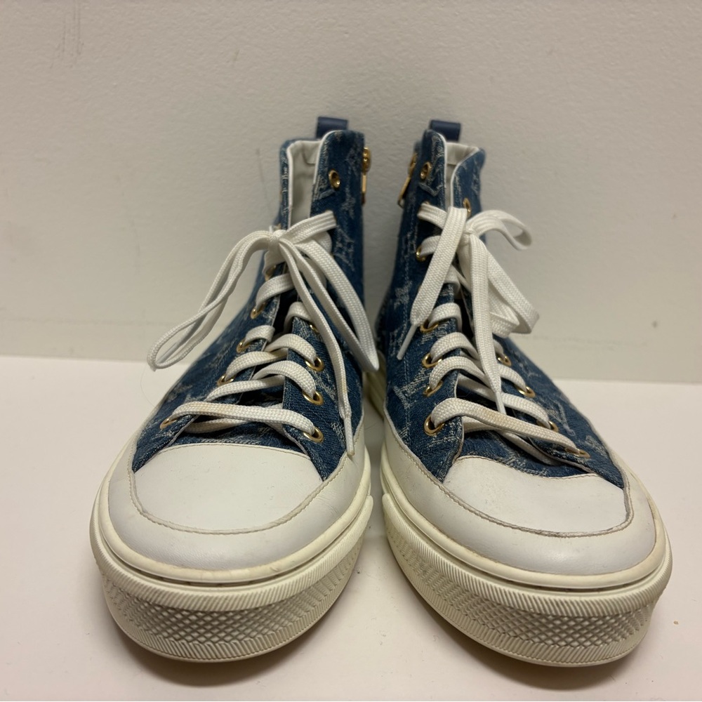 Louis Vuitton Blue Denim Monogram Sneakers - Picture 4 of 5